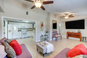 Cozy Jacksonville Home about 12 Mi to Downtown!